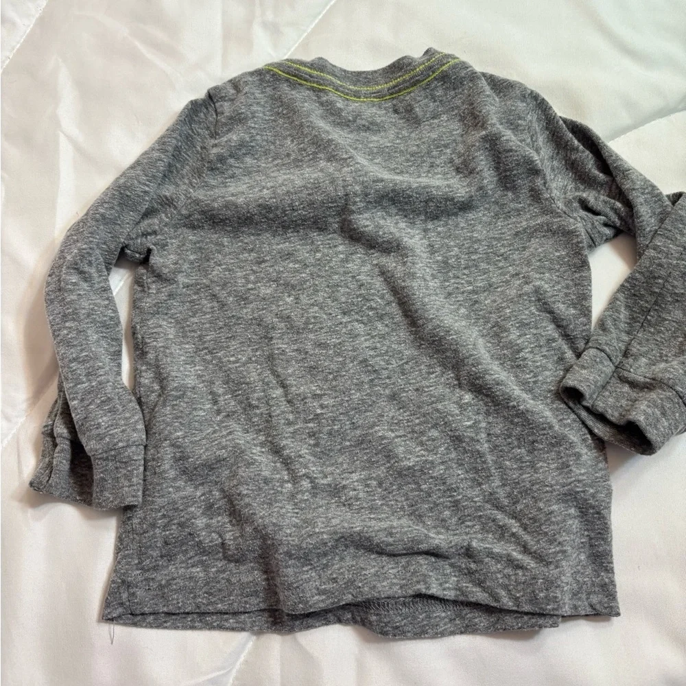 Carters 18 months long sleeve shirt gray with zoo animals, giraffe, elephant etc